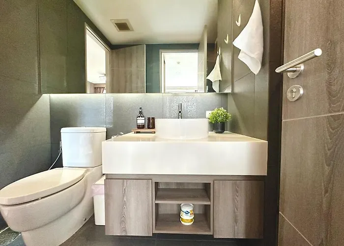 Bright & Spacious 1 Bedroom - Asoke Bangkok